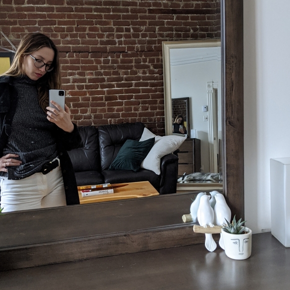 Meet your Posher, Elysa - Picture 5 of 6